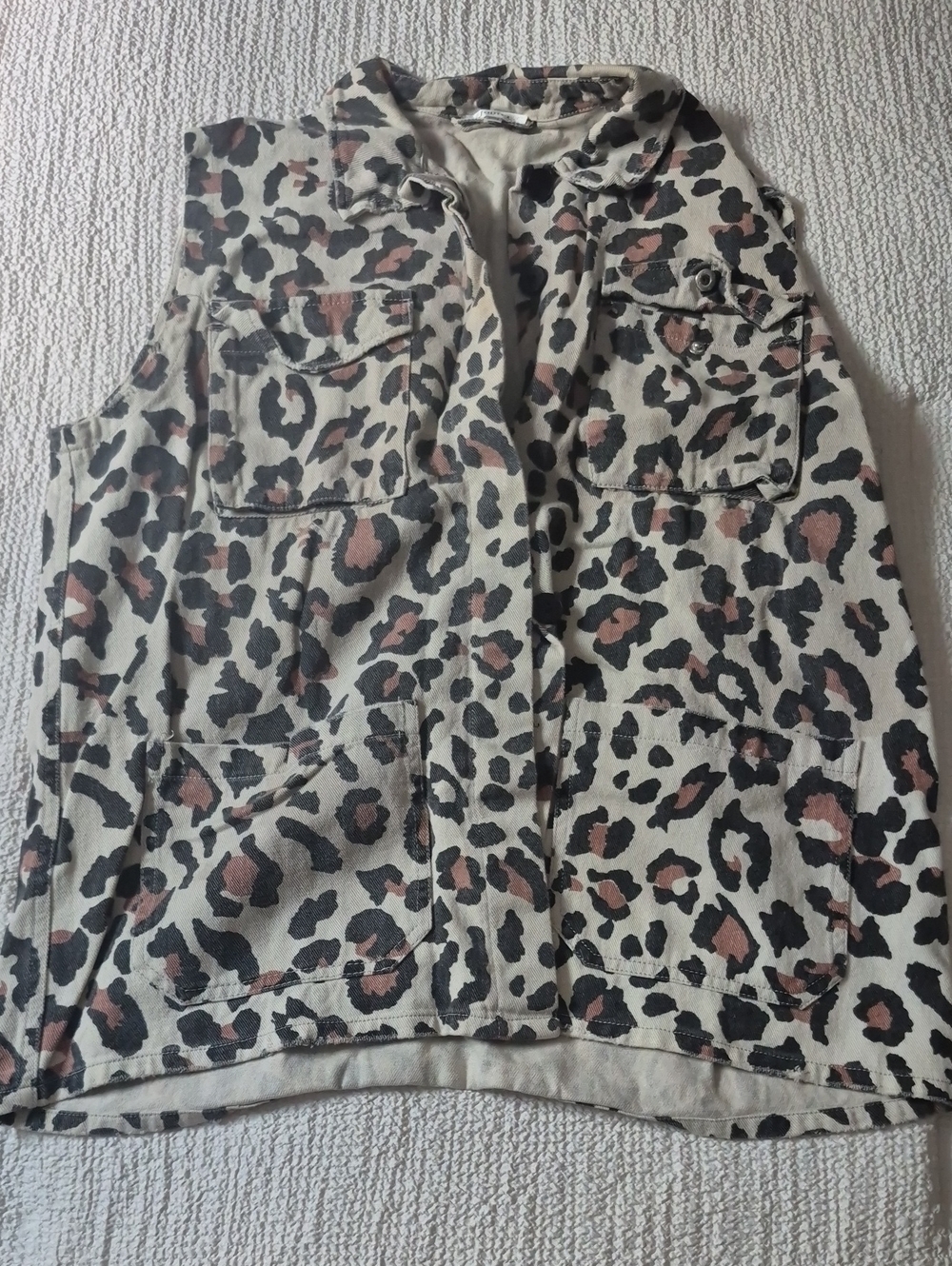 Jean Vest